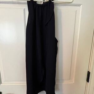 Sleeves polyester ruffle , split front top in navy blue with chain neckline